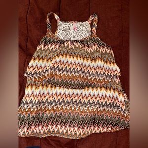 Colorful zig zag print tank top.